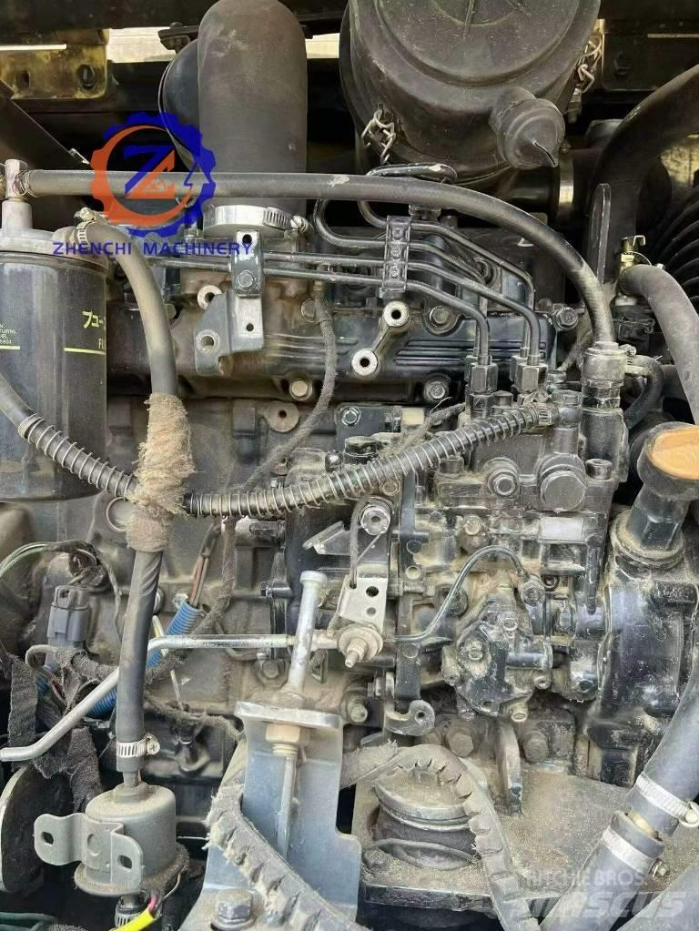 Hyundai 60 W Gravemaskiner på hjul