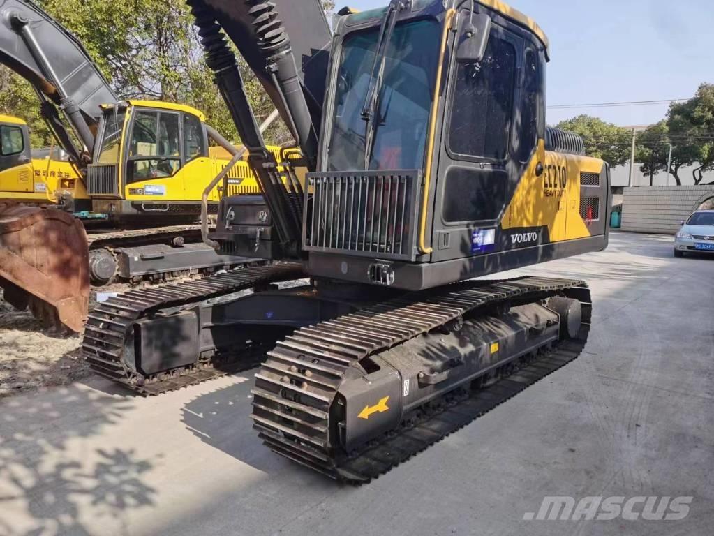 Volvo EC 210 Gravemaskiner på larvebånd