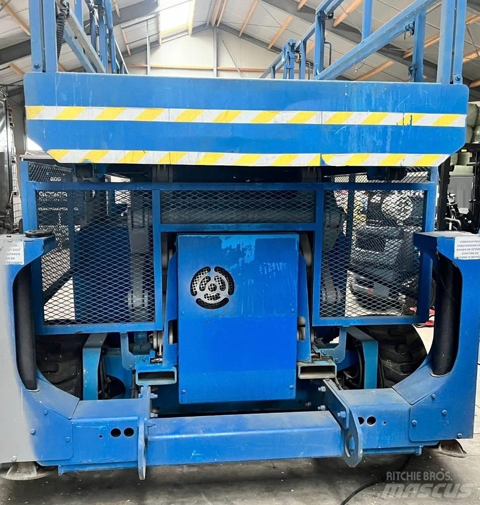 Genie GS 4390 RT Saxlifte