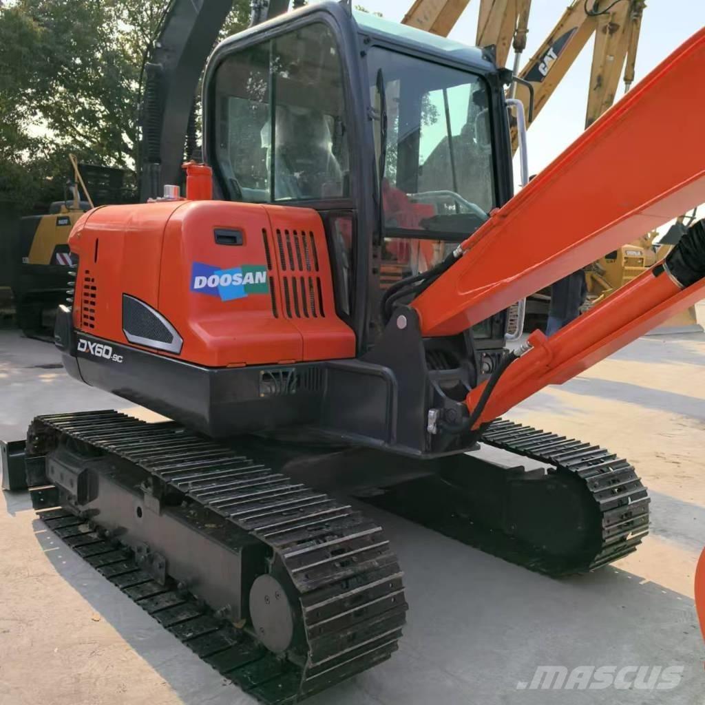 Doosan DX 60-9 C Gravemaskiner på larvebånd