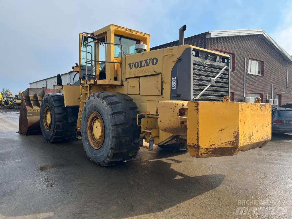 Volvo L 330 E Læssemaskiner på hjul