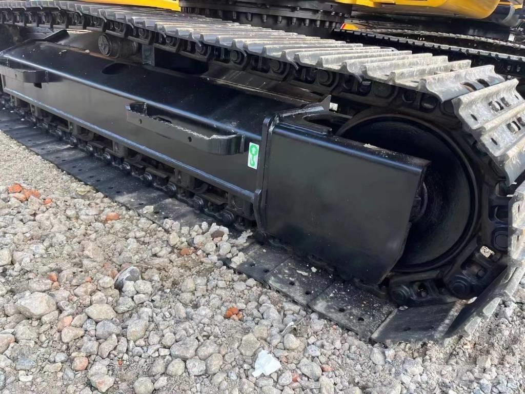 CAT 313 Gravemaskiner på larvebånd