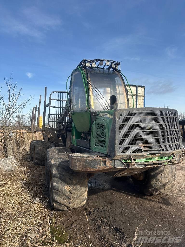 John Deere 1010 E Udkørselsmaskiner