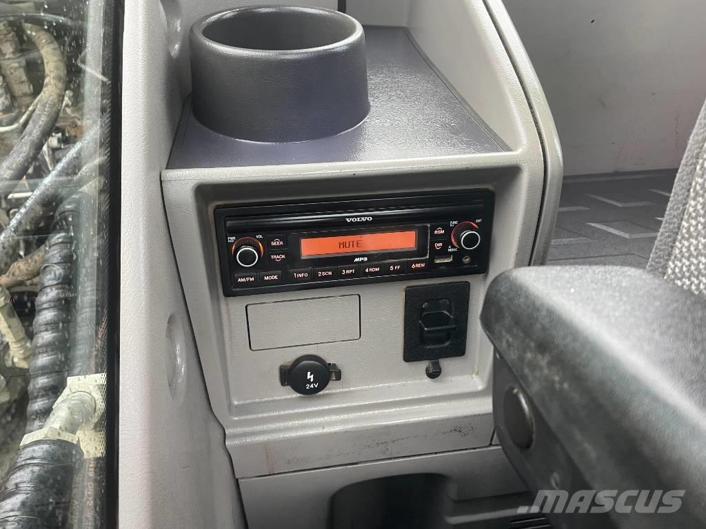 Volvo EC 140 EL Gravemaskiner på larvebånd