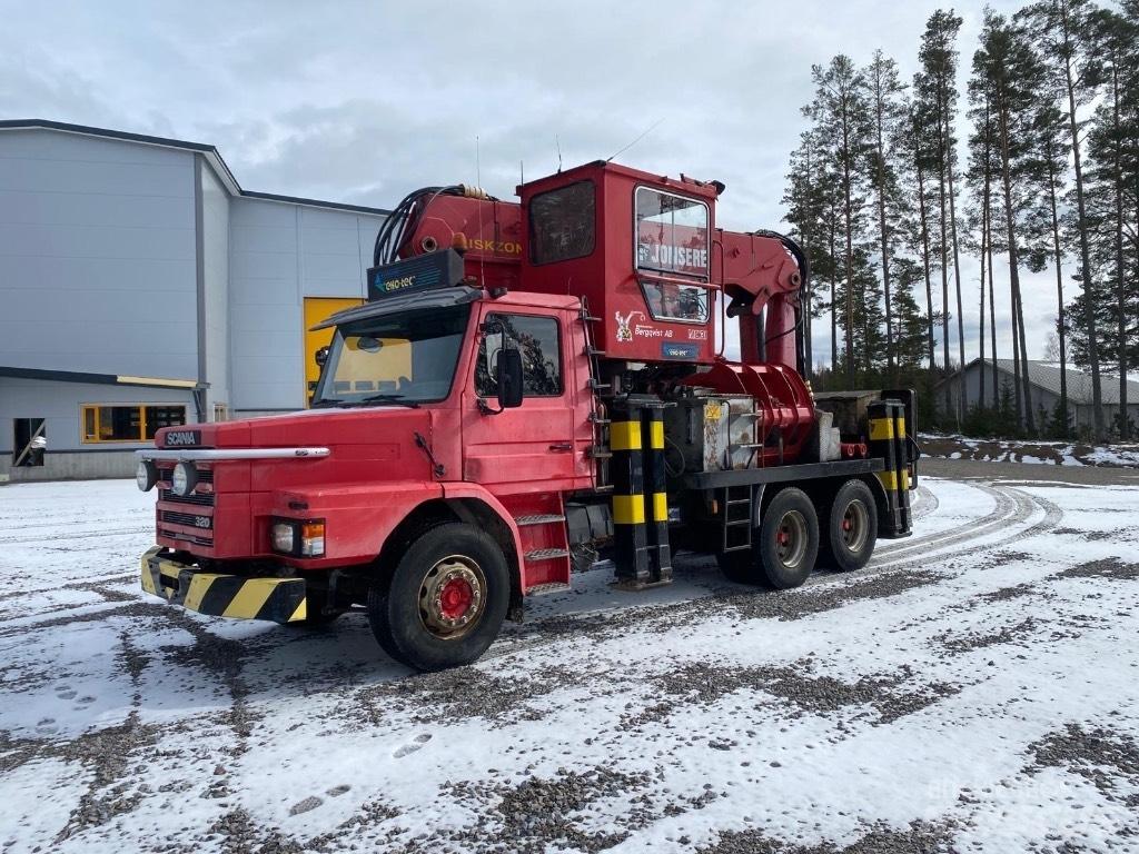 Scania T 113 H 360 Lastbil med kran