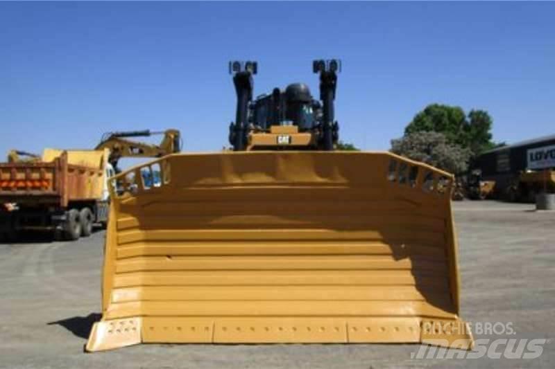 CAT D8R Bulldozer på larvebånd