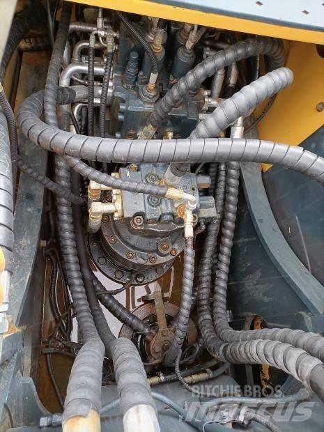 Hyundai 220LC Gravemaskiner på larvebånd