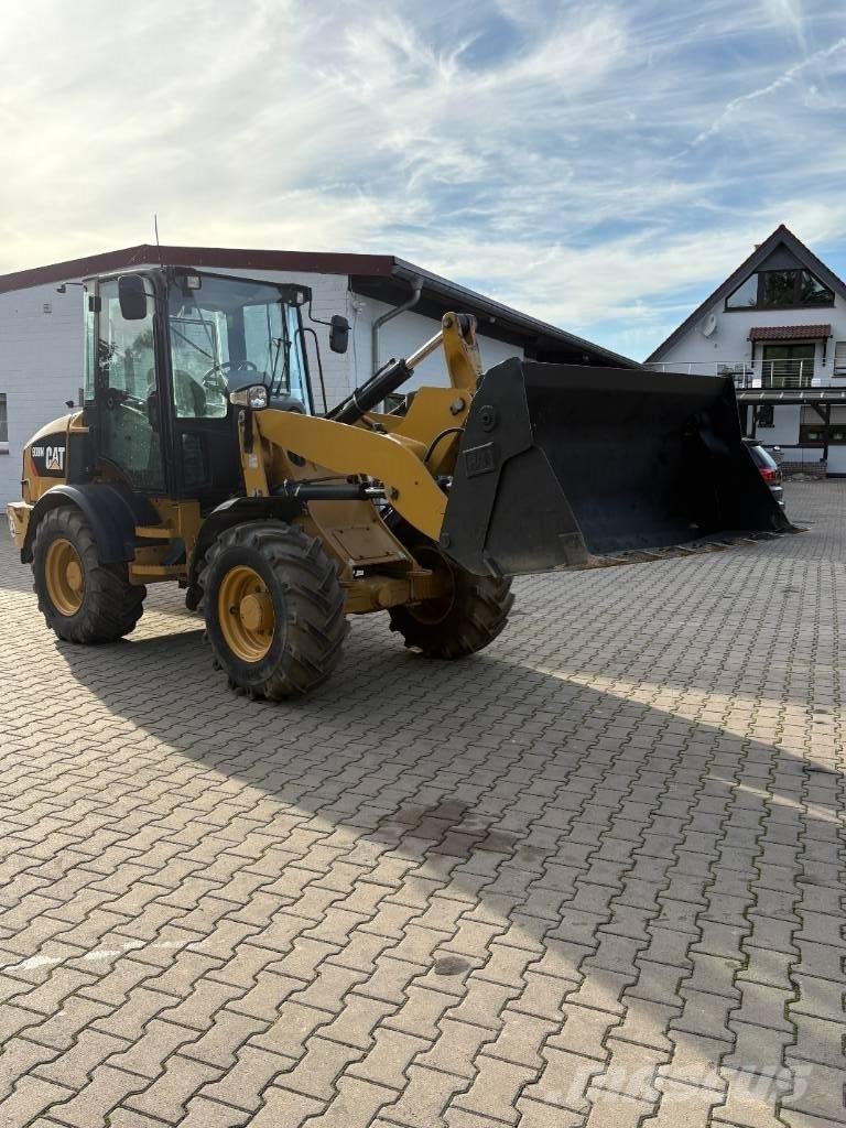 CAT 908M Læssemaskiner på hjul