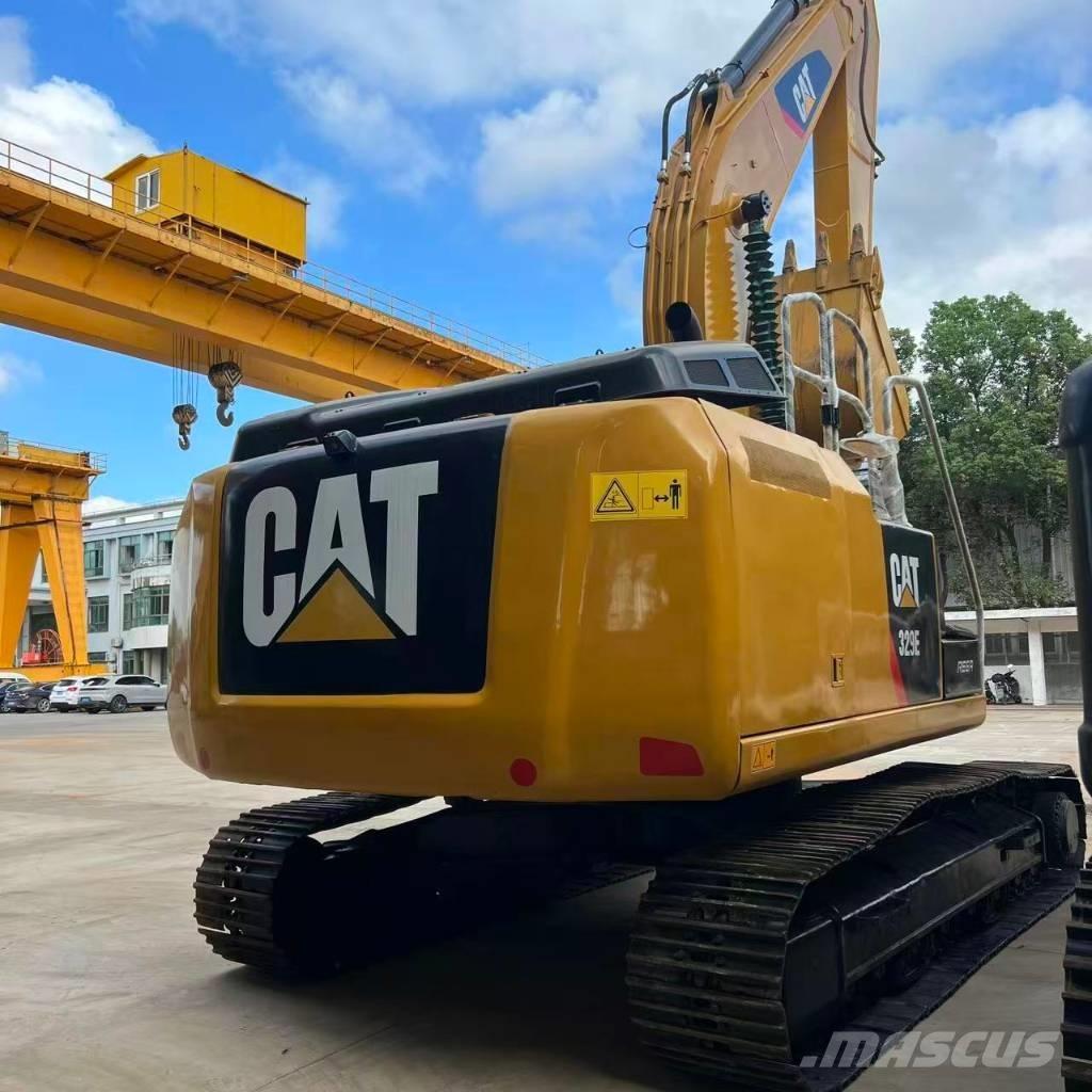 CAT 329E Gravemaskiner på larvebånd