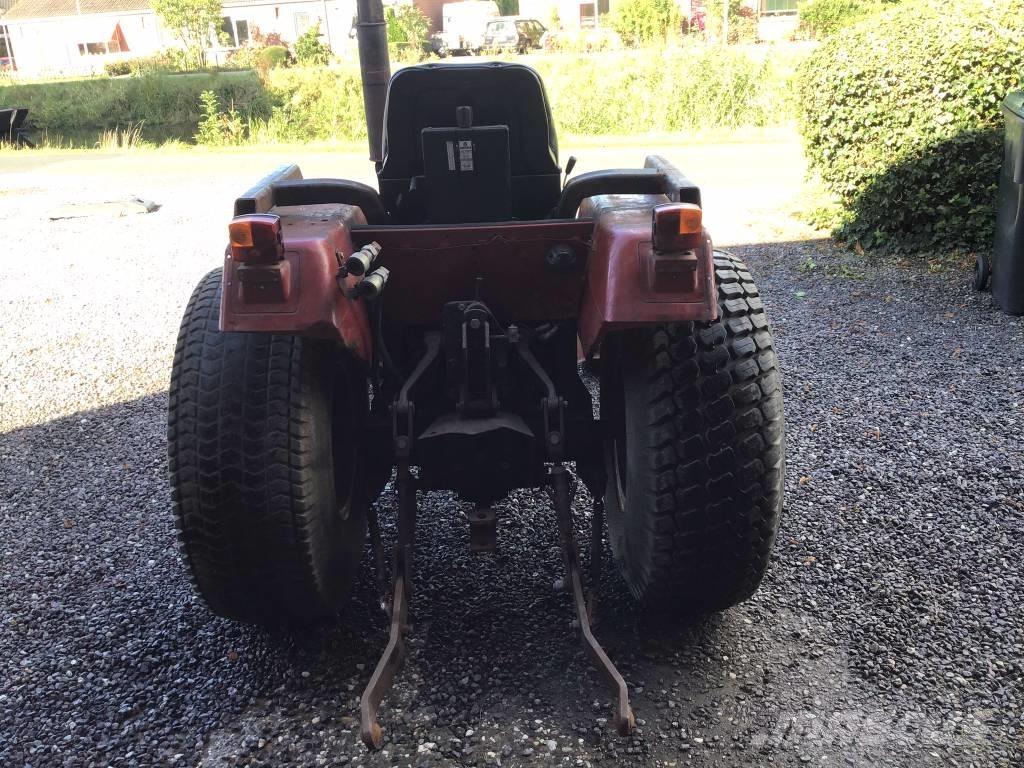 Case IH 255 Traktorer