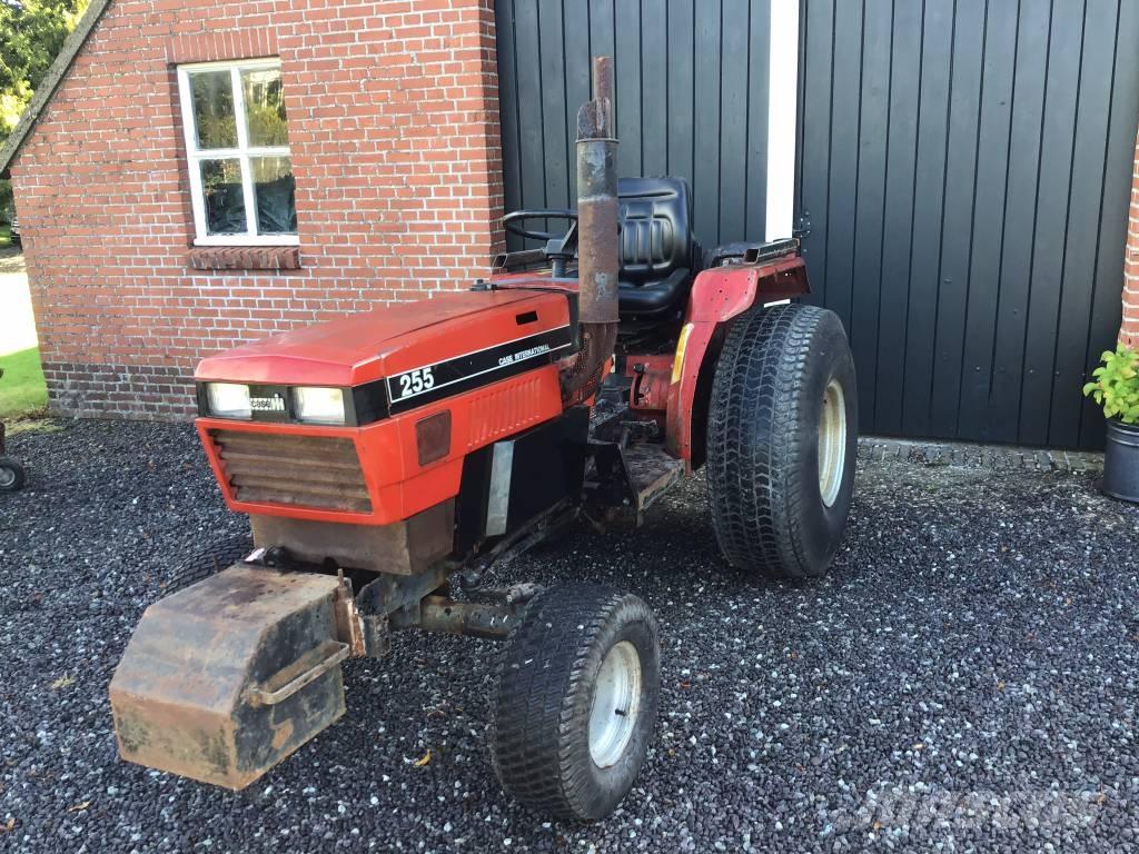 Case IH 255 Traktorer