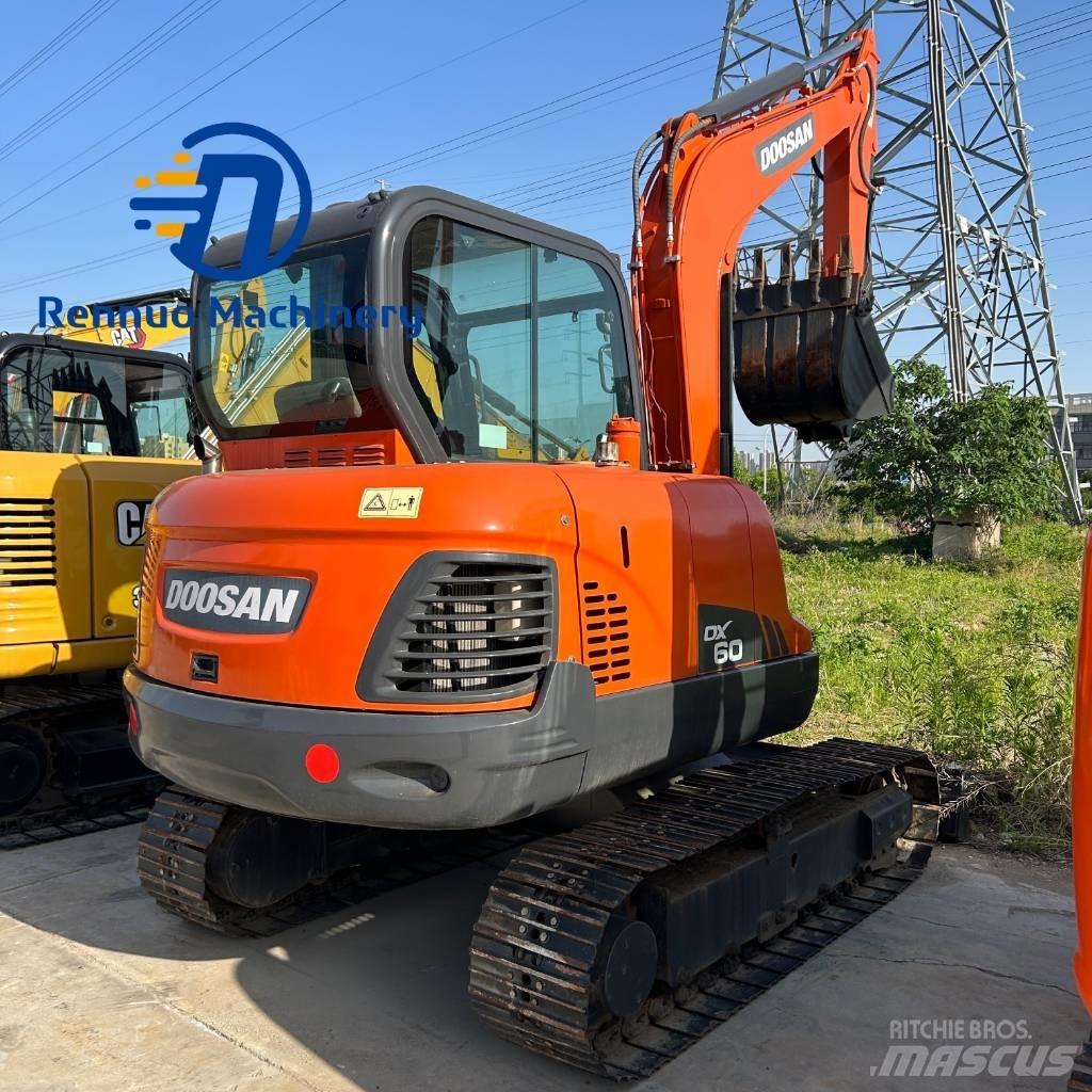 Doosan DX 60 Gravemaskiner på larvebånd