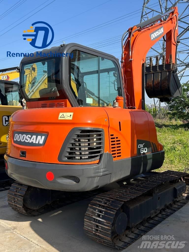 Doosan DX 60 Gravemaskiner på larvebånd