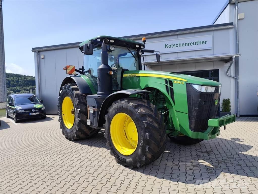 John Deere 8345R Traktorer