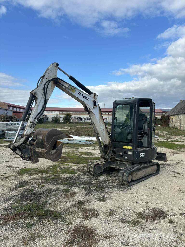Bobcat E 32 Minigravemaskiner