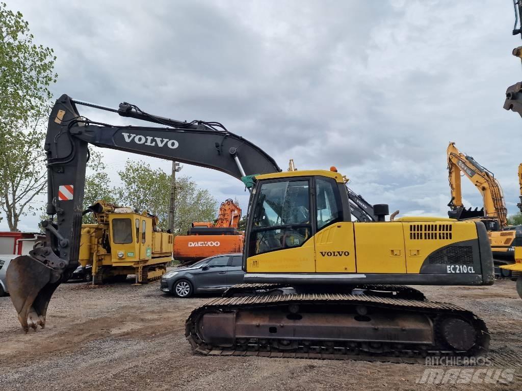 Volvo EC 210 C L Gravemaskiner på larvebånd