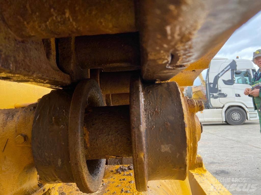 CAT D 8 Bulldozer på larvebånd
