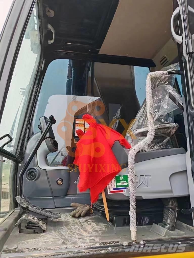 CAT 330 DL Gravemaskiner på larvebånd