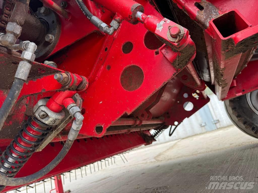 Lely Welger RP445 Rundballe-pressere