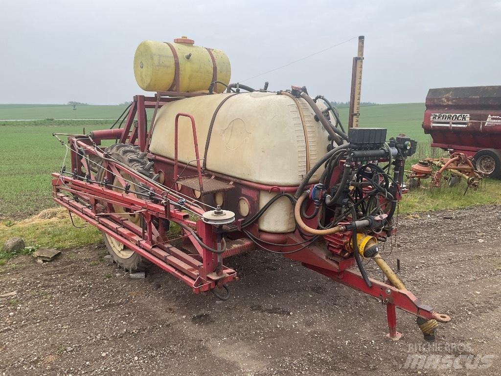 Hardi 2400 Trailersprøjter