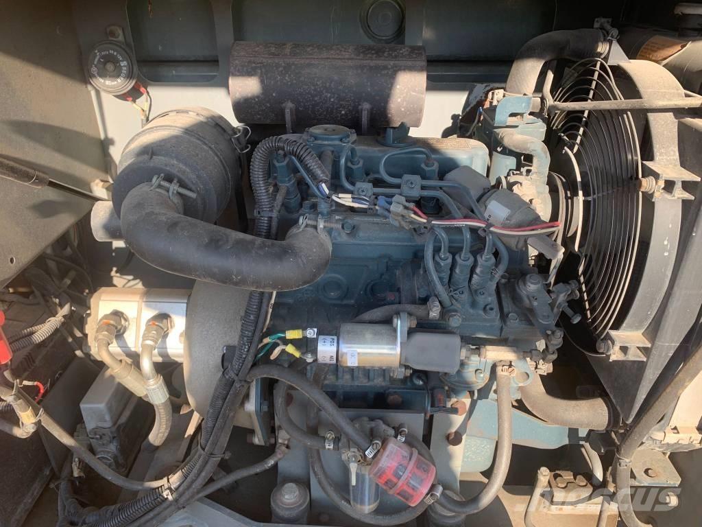 SkyJack SJ 6832 RT Saxlifte