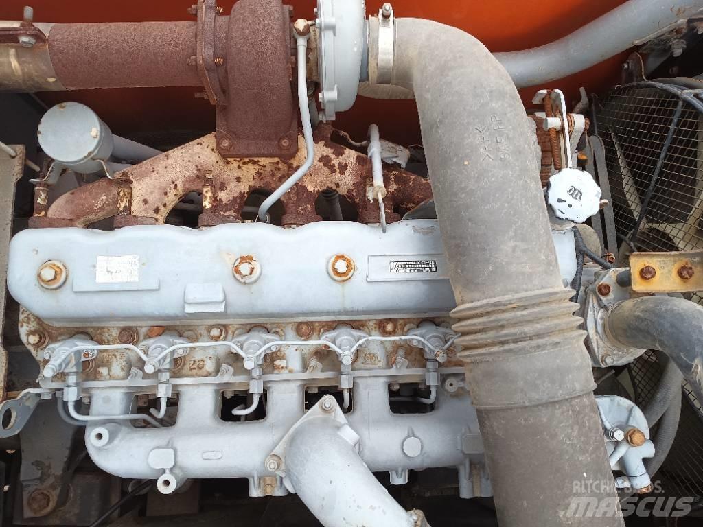 Hitachi ZX 200 Gravemaskiner på larvebånd