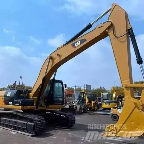 CAT 330 D Gravemaskiner på larvebånd
