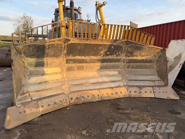 Komatsu D 155 A-3 Bulldozer på larvebånd