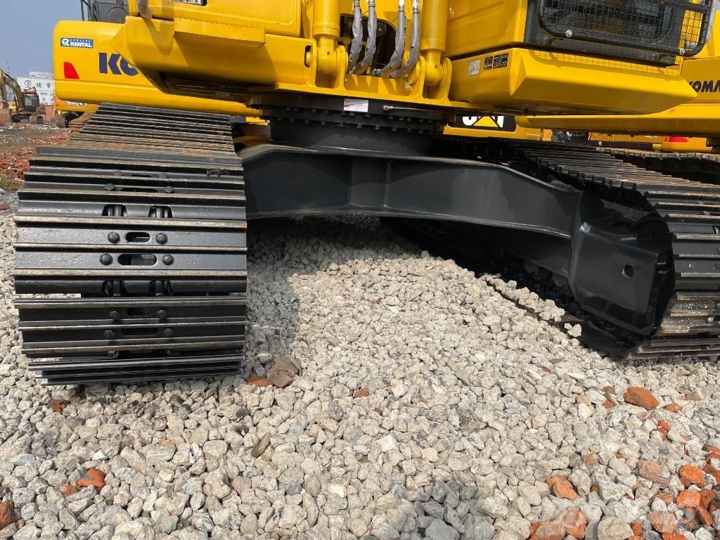Komatsu PC 200 Gravemaskiner på larvebånd