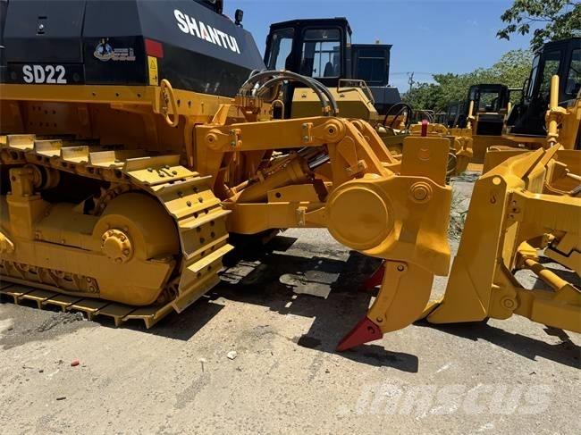 Shantui SD 22 Bulldozer på larvebånd