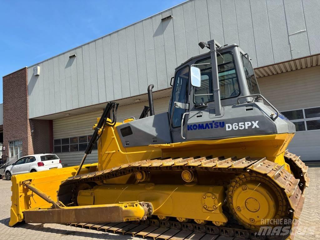 Komatsu D 65 PX-12 Bulldozer på larvebånd