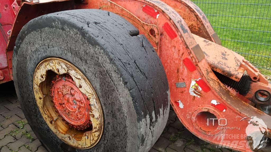 Sandvik LH 208 L Undergrundslæssemaskiner