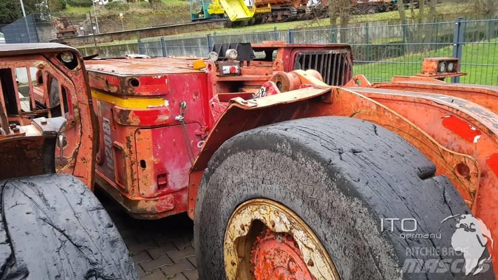 Sandvik LH 208 L Undergrundslæssemaskiner