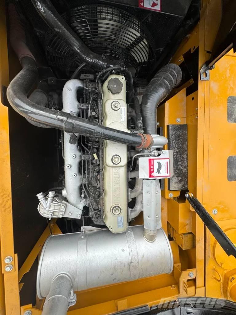 Sany SY 215 C-9 Gravemaskiner på larvebånd