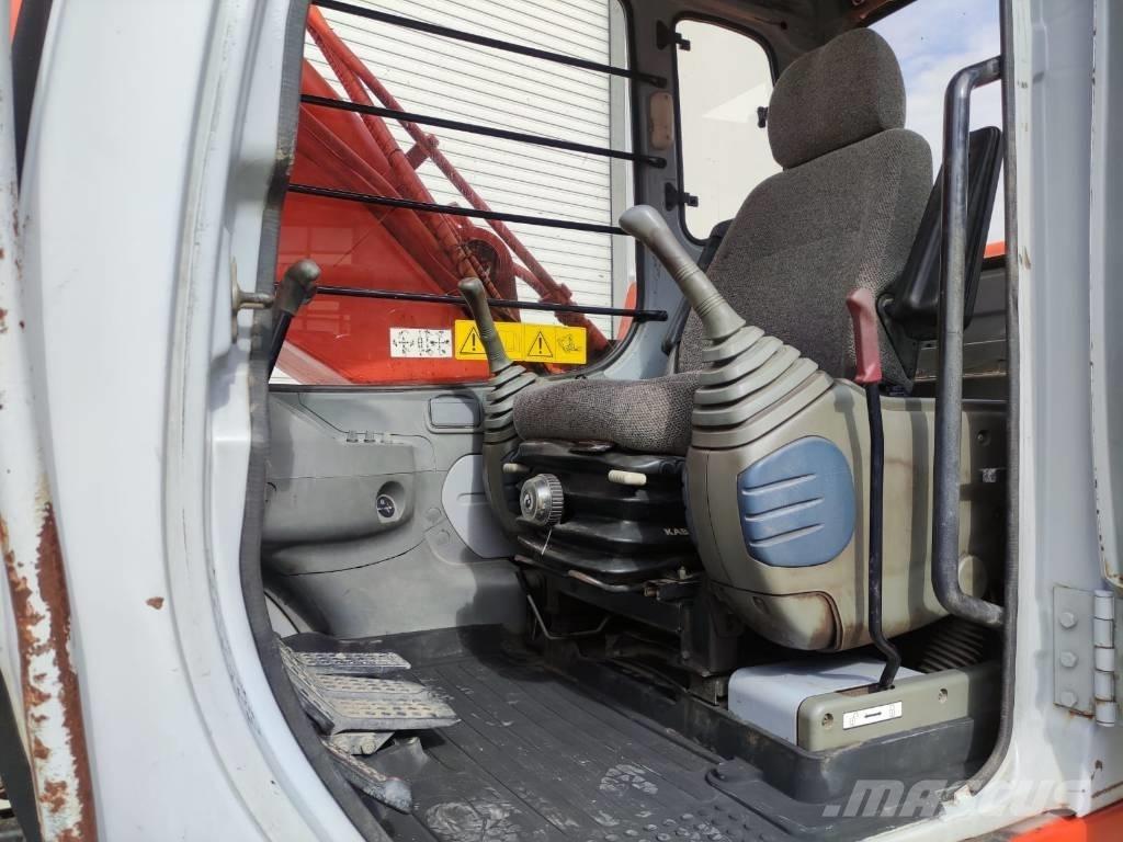 Fiat-Hitachi EX 135 Gravemaskiner på larvebånd