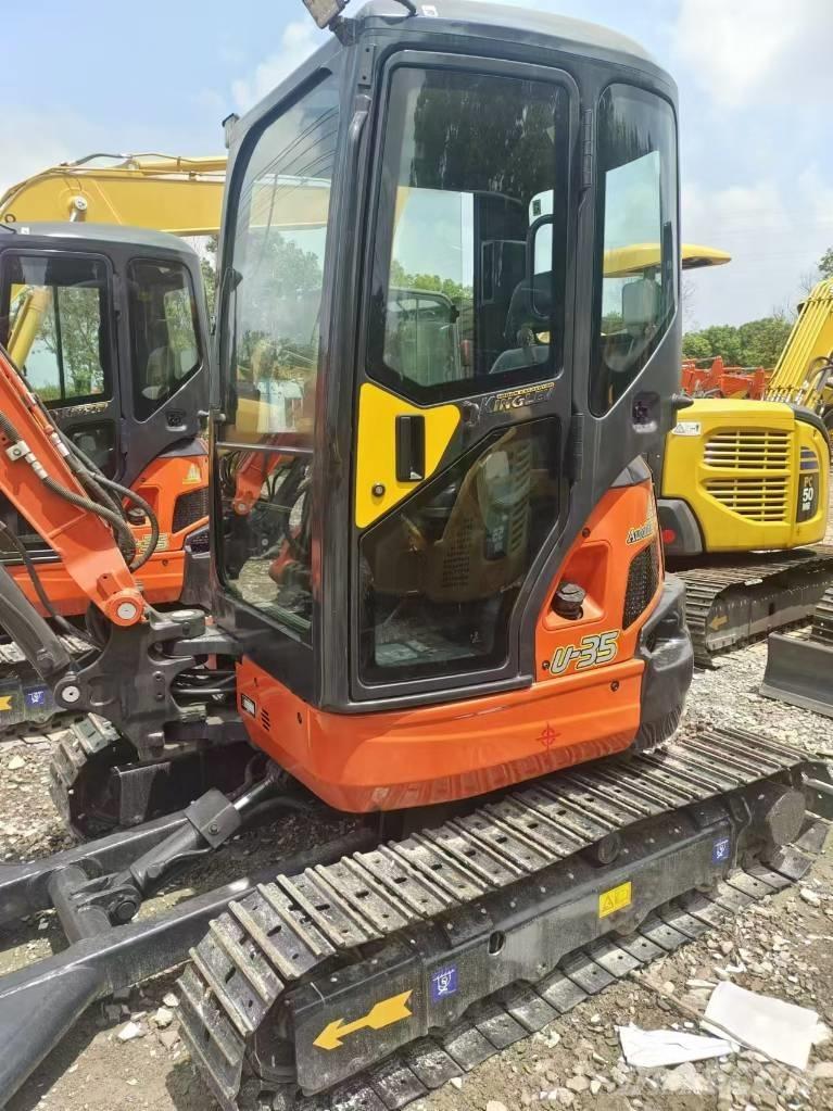 Kubota U 35 Minigravemaskiner