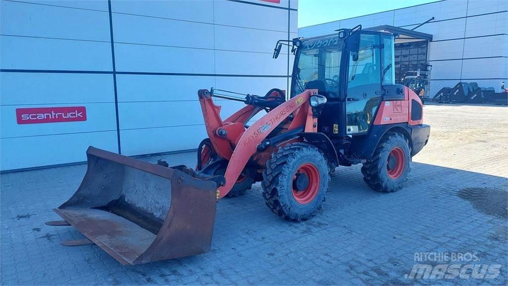 Kubota R085 Læssere