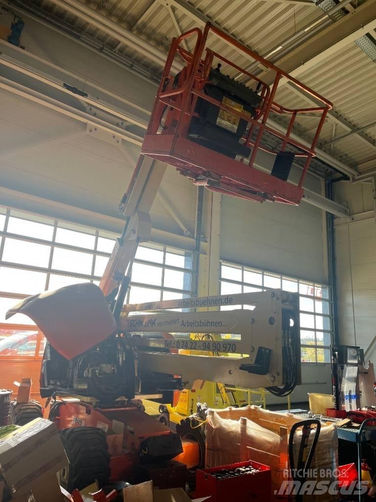 JLG 450 AJ II Bomlifte med knækarm