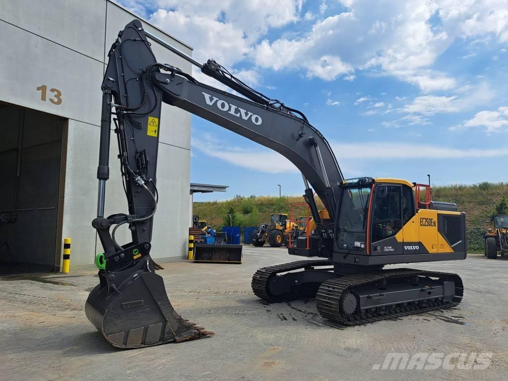 Volvo EC250ENL Gravemaskiner på larvebånd