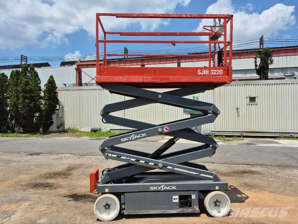 SkyJack SJ 3220 Saxlifte