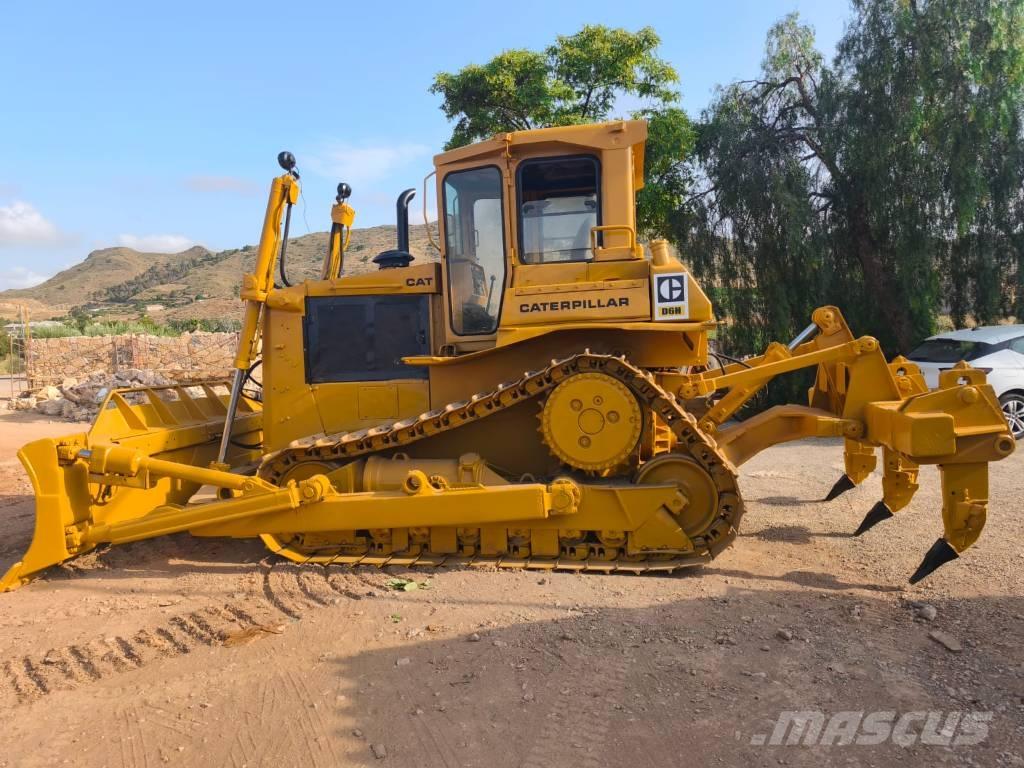 CAT D 6 H Bulldozer på larvebånd