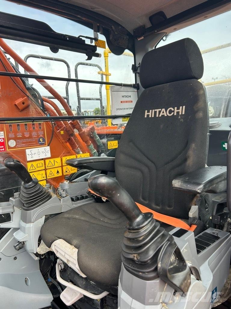 Hitachi ZX210 LC-7 Gravemaskiner på larvebånd