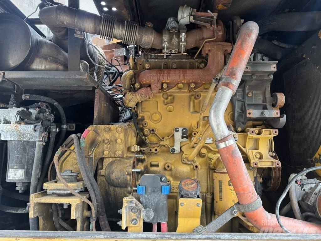 CAT M316 F Special gravemaskiner
