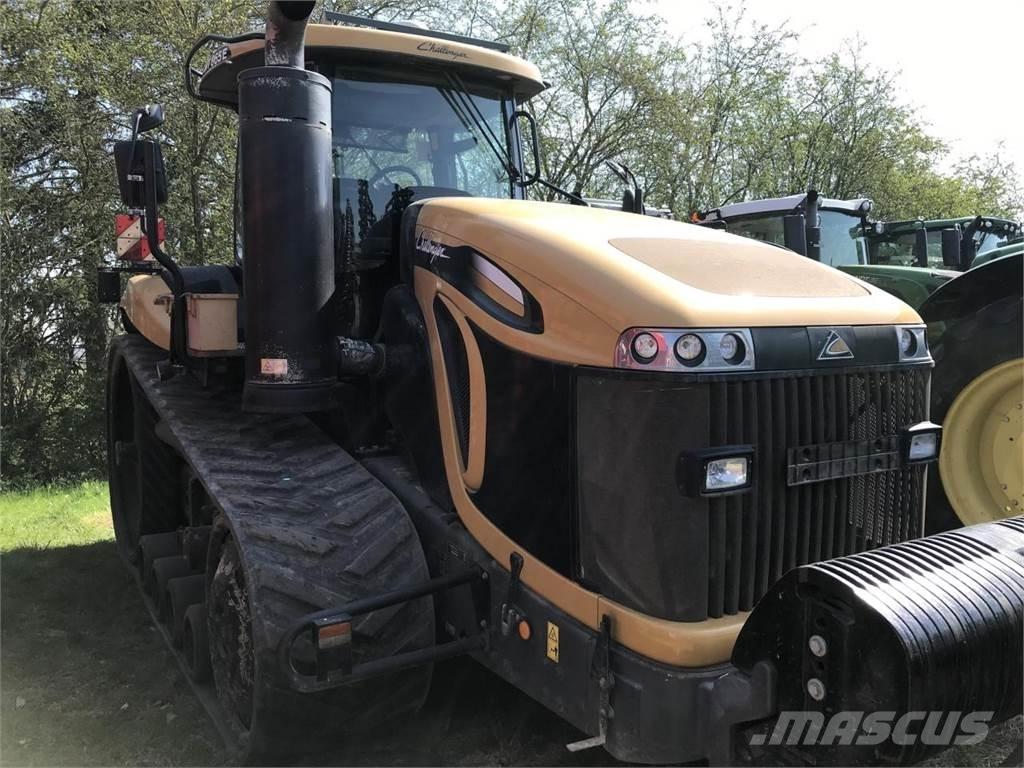 Challenger MT865E Larvebåndslæssere