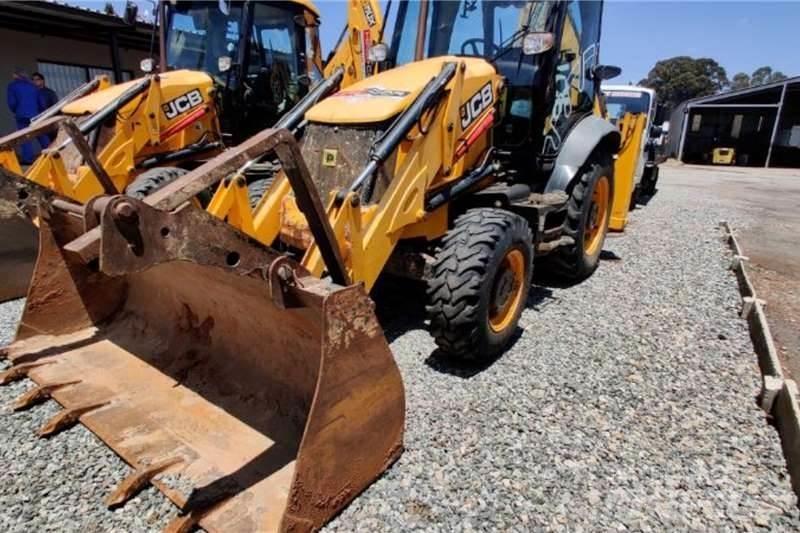 JCB 3CX 4X4 Rendegravere