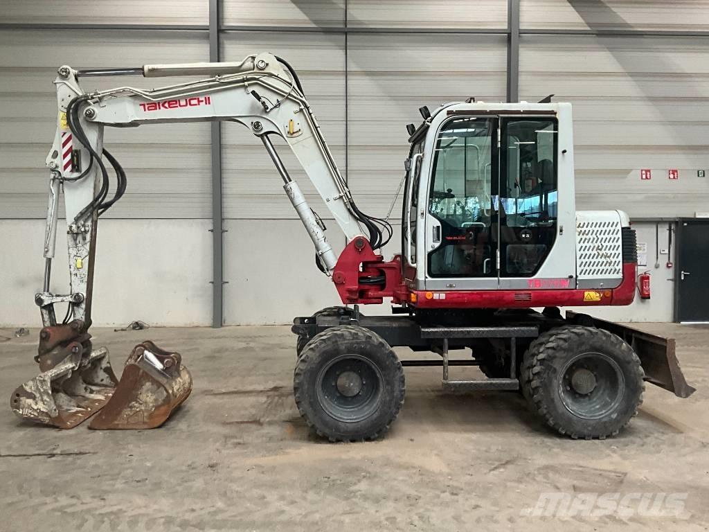 Takeuchi TB 175 W Gravemaskiner på hjul