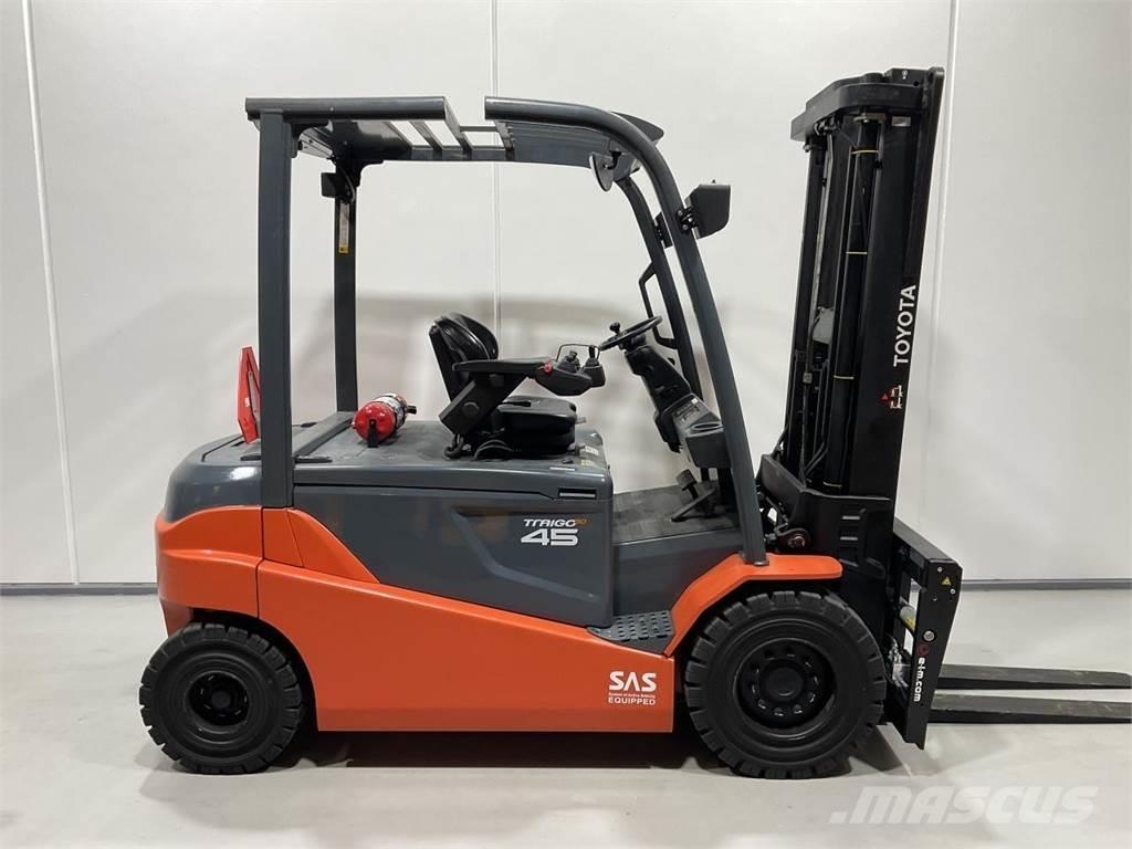 Toyota 8FBMT45 El gaffeltrucks