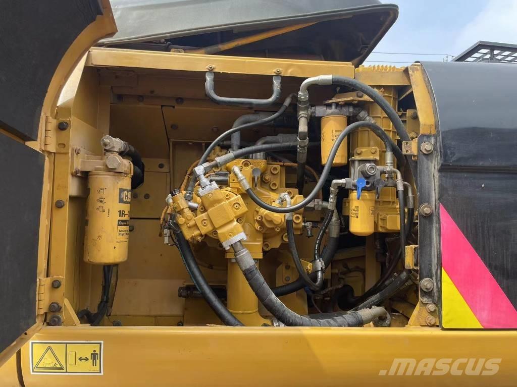 CAT 336 d Gravemaskiner med lang gravebom