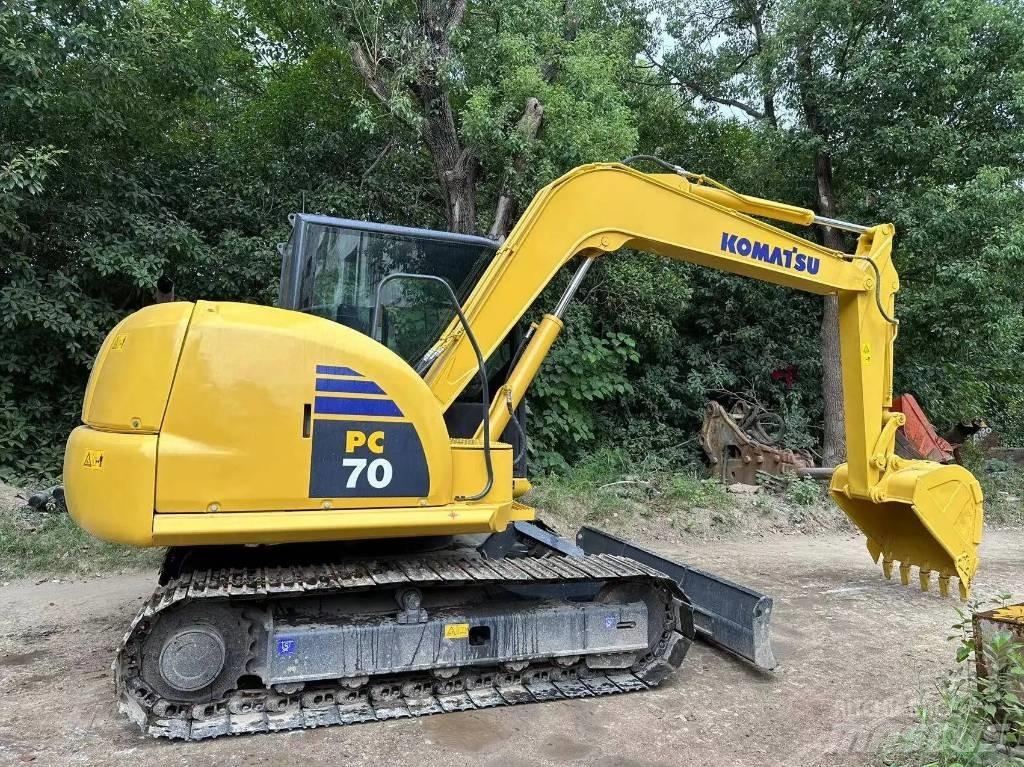 Komatsu PC70-8 Gravemaskiner på larvebånd