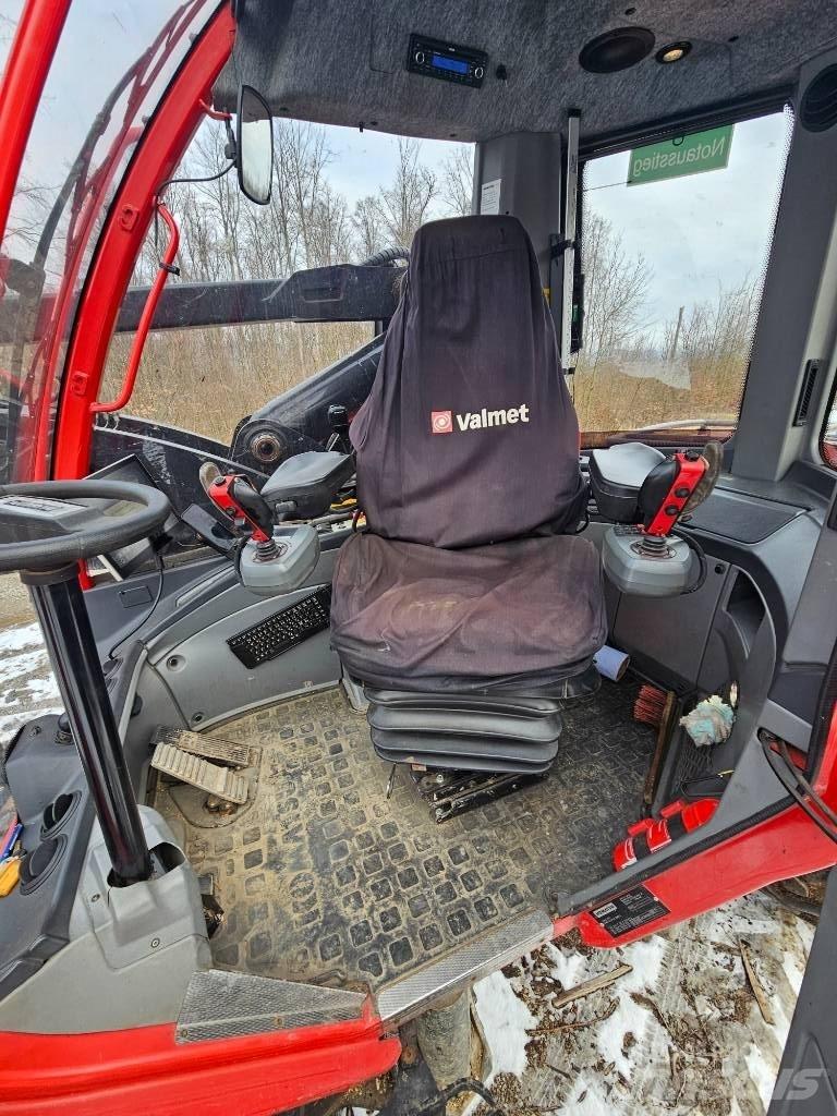 Komatsu 951 Skovningsmaskiner